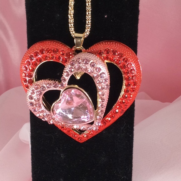 METAL RED & PINK HEART NECKLACE - Picture 1 of 3